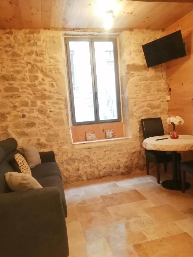 Studio Au Centre Ville De Каркасон Екстериор снимка